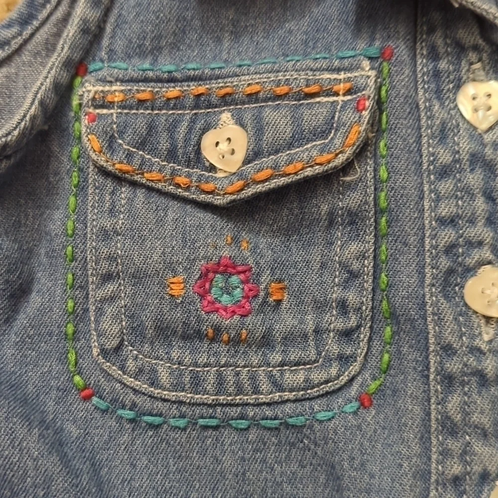 Gap Baby Gap Colorful Embroidery Floral Heart Buttons Soft Denim Vest 6-12 Month